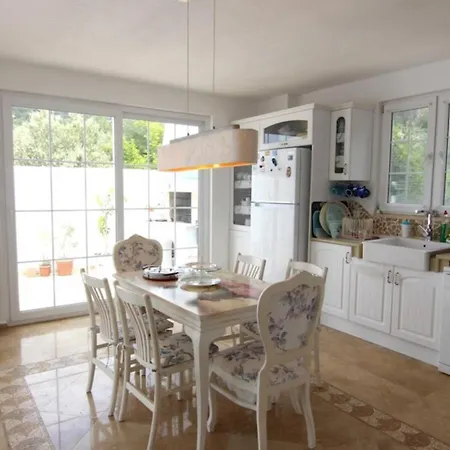 Islamlar Village 2 Bedroom *